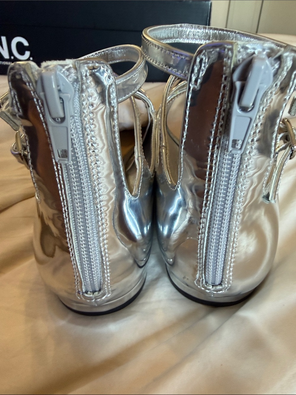 I.N.C. International Concepts Valanp Metallic Silver Pointed Triple-Strap Flat - Picture 5 of 11